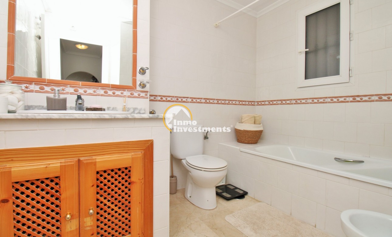 Gebrauchtimmobilien - Apartament - Villamartin