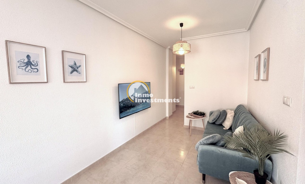 Long term rental - Apartment - Torrevieja - Playa de Los Locos