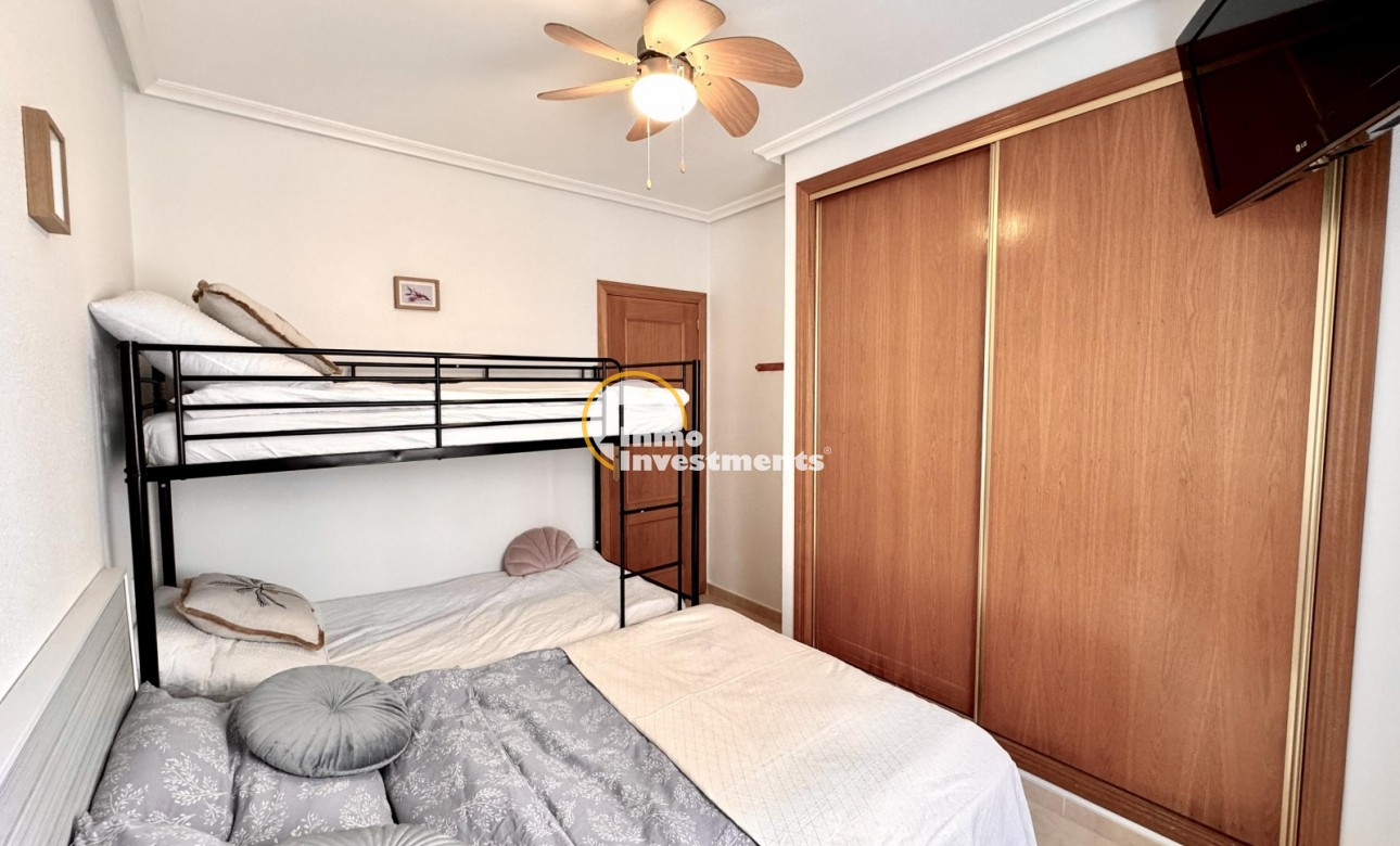 Long term rental - Apartment - Torrevieja - Playa de Los Locos
