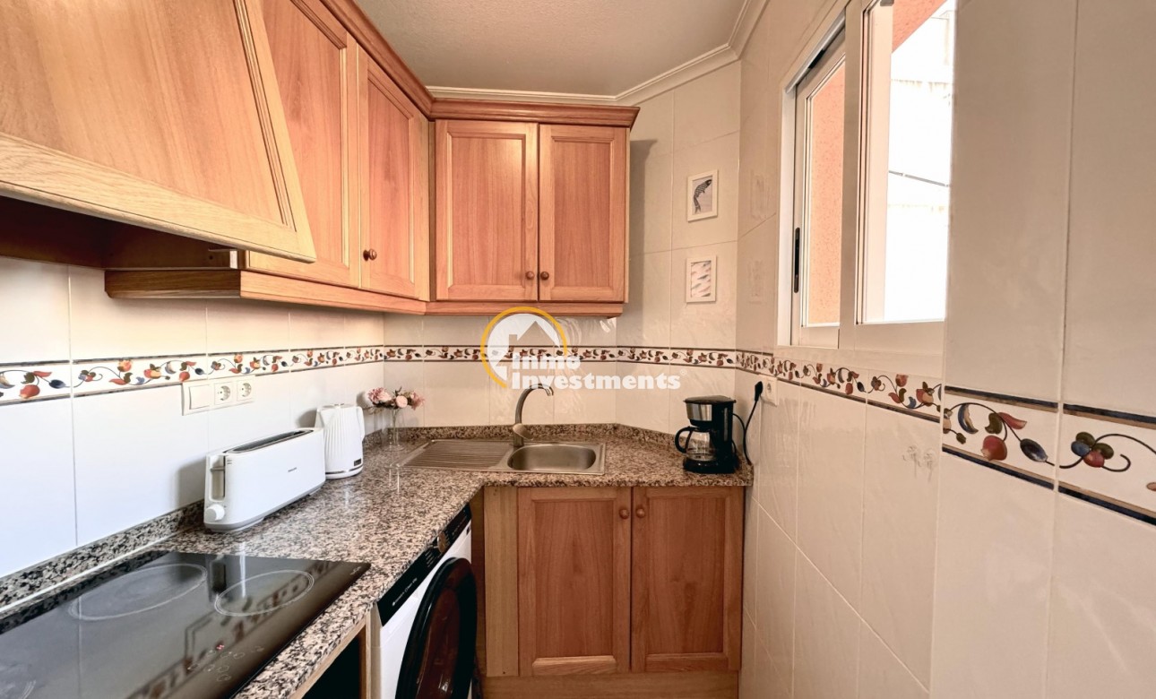 Long term rental - Apartment - Torrevieja - Playa de Los Locos