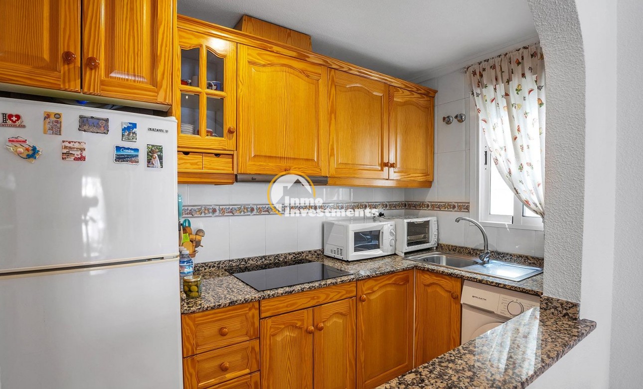 Resale - Apartment - Torrevieja - Estacion de autobuses
