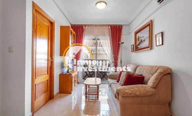 Resale - Apartment - Torrevieja - Estacion de autobuses