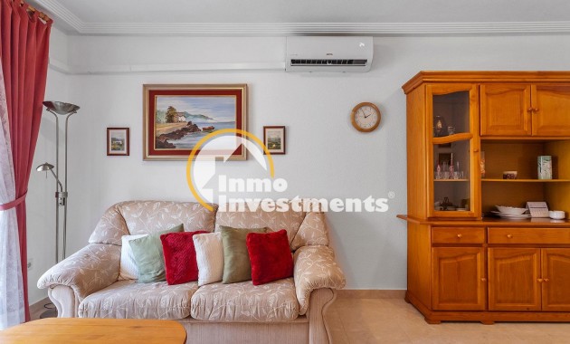 Resale - Apartment - Torrevieja - Estacion de autobuses