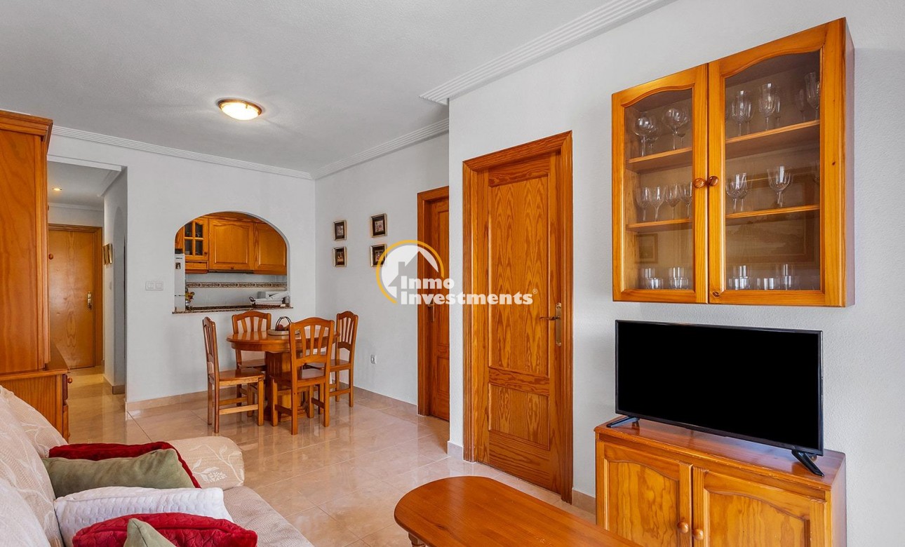 Resale - Apartment - Torrevieja - Estacion de autobuses