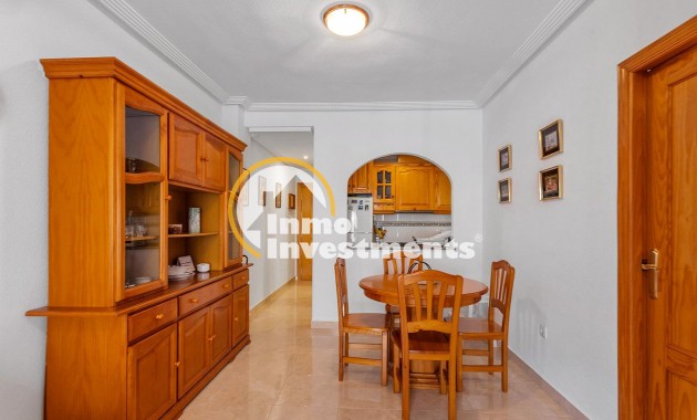 Resale - Apartment - Torrevieja - Estacion de autobuses