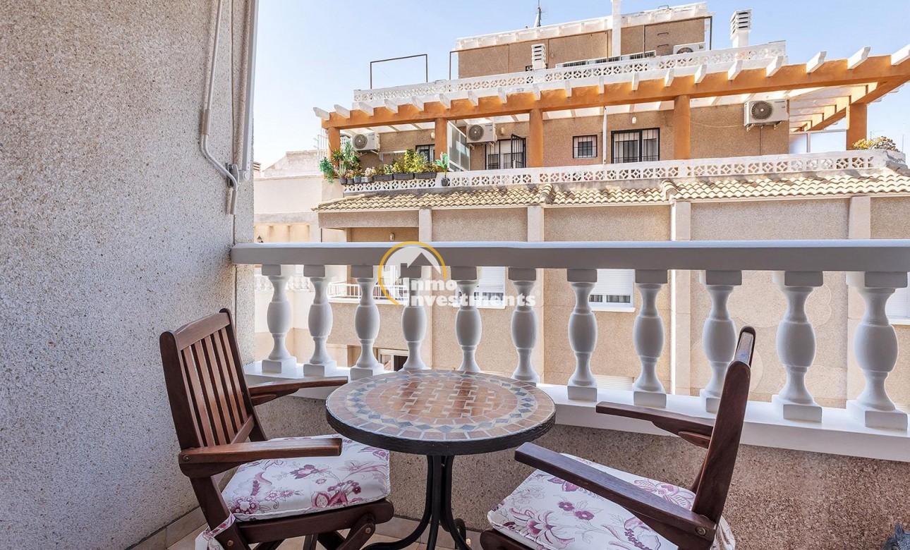 Resale - Apartment - Torrevieja - Estacion de autobuses