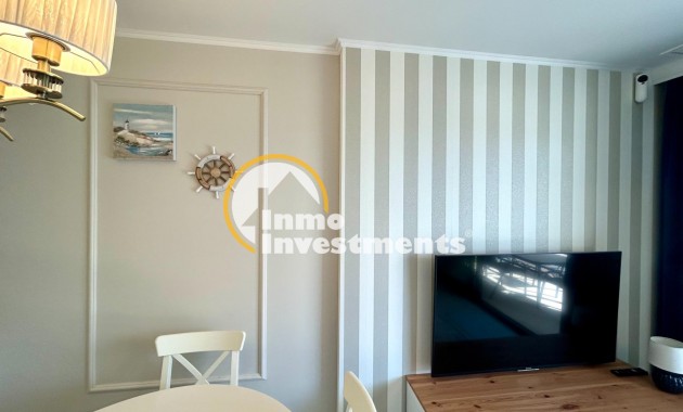 Reventa - Apartamento - Campoamor