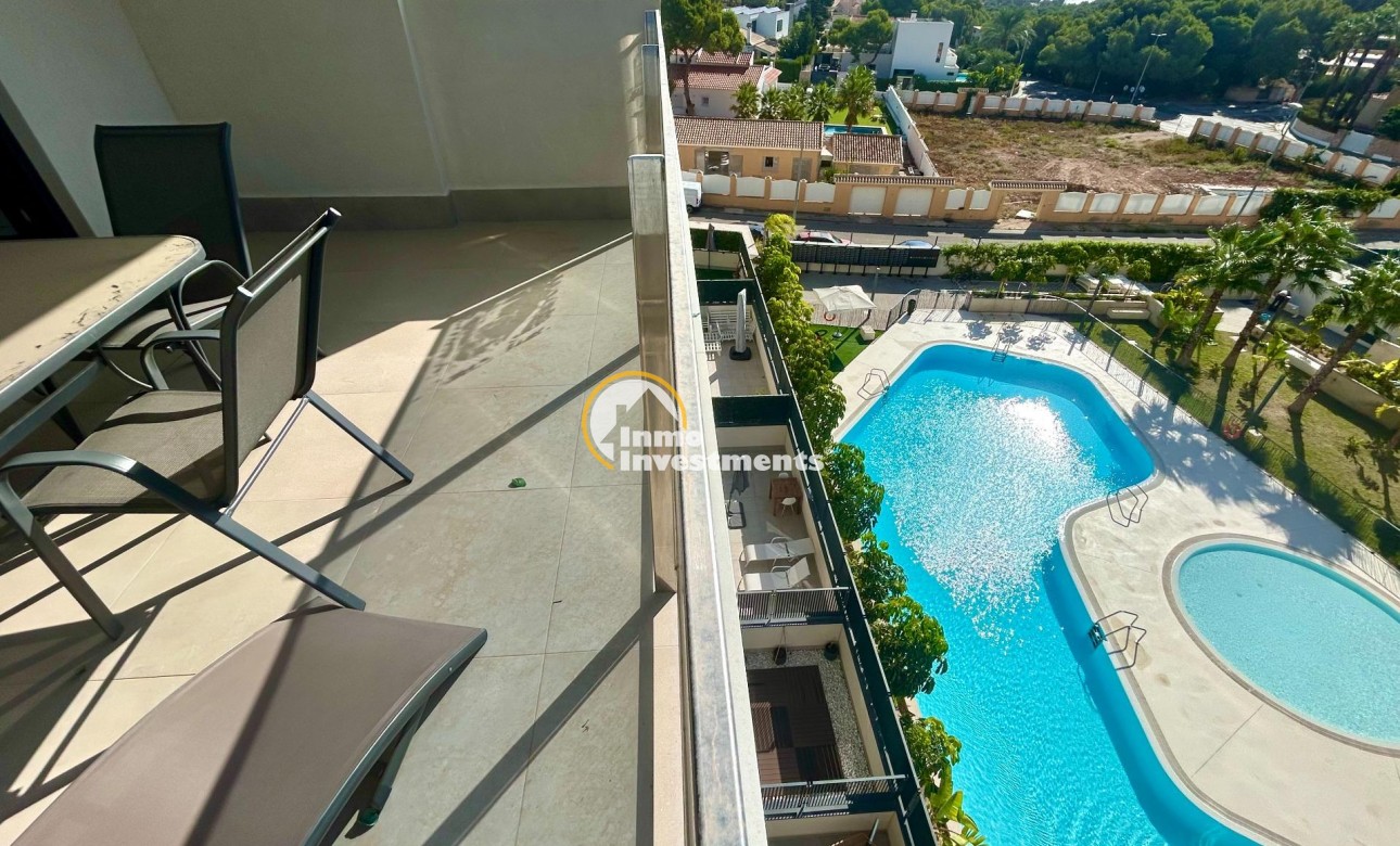 Reventa - Apartamento - Campoamor