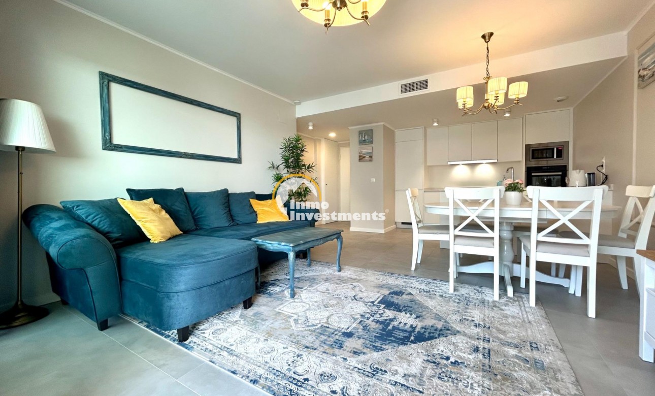 Reventa - Apartamento - Campoamor