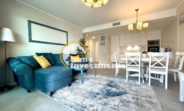 Reventa - Apartamento - Campoamor