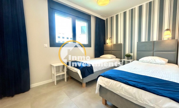 Reventa - Apartamento - Campoamor