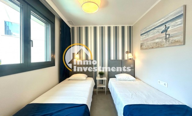 Reventa - Apartamento - Campoamor