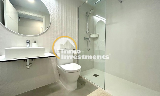 Reventa - Apartamento - Campoamor