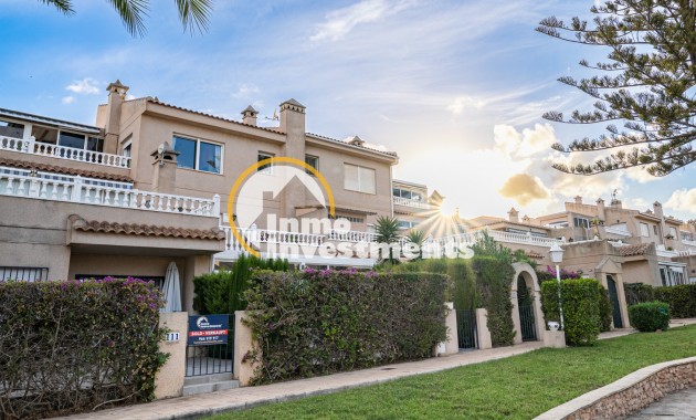 Reventa - Duplex apartment - Playa Flamenca - Miraflores