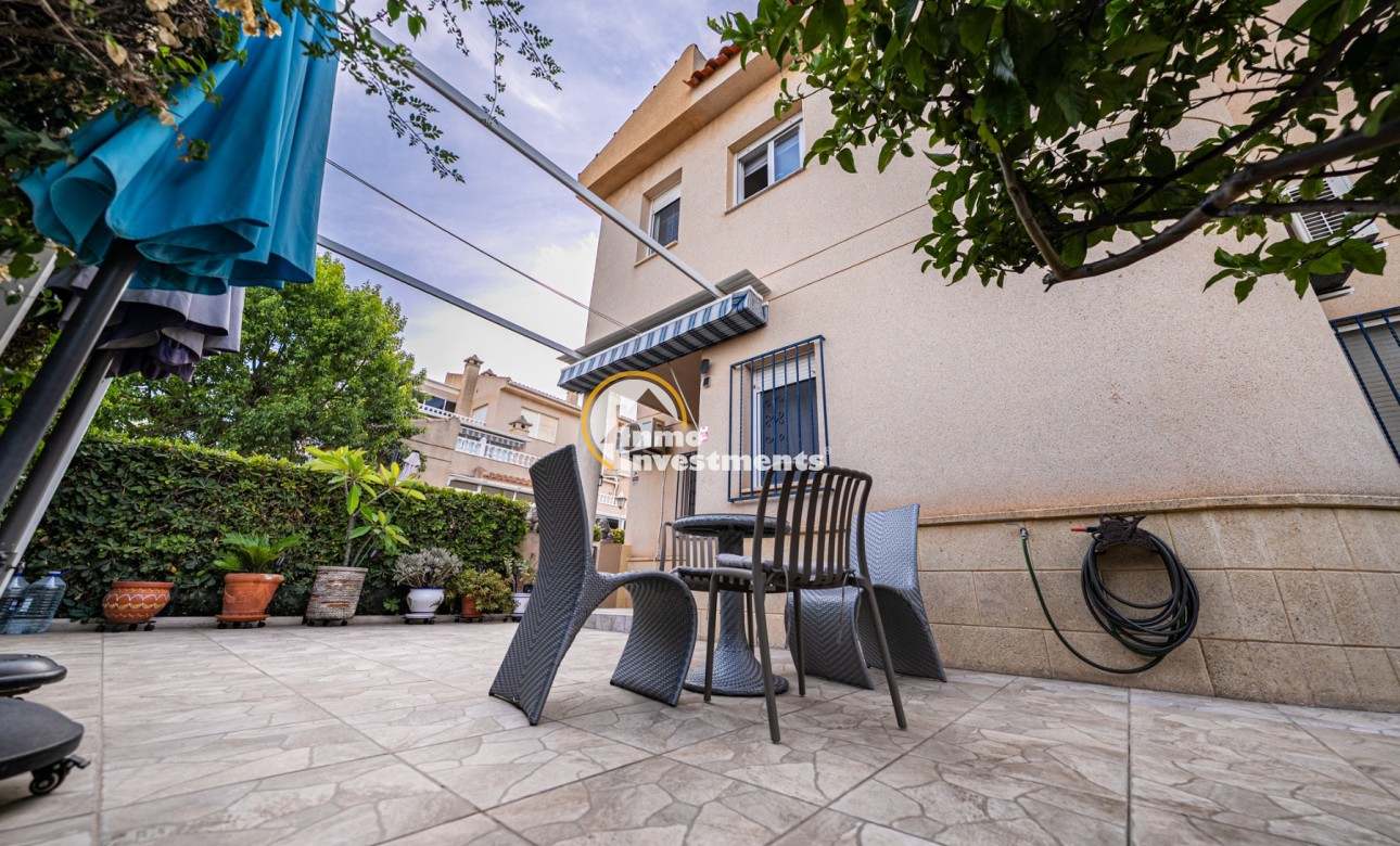Reventa - Duplex apartment - Playa Flamenca - Miraflores