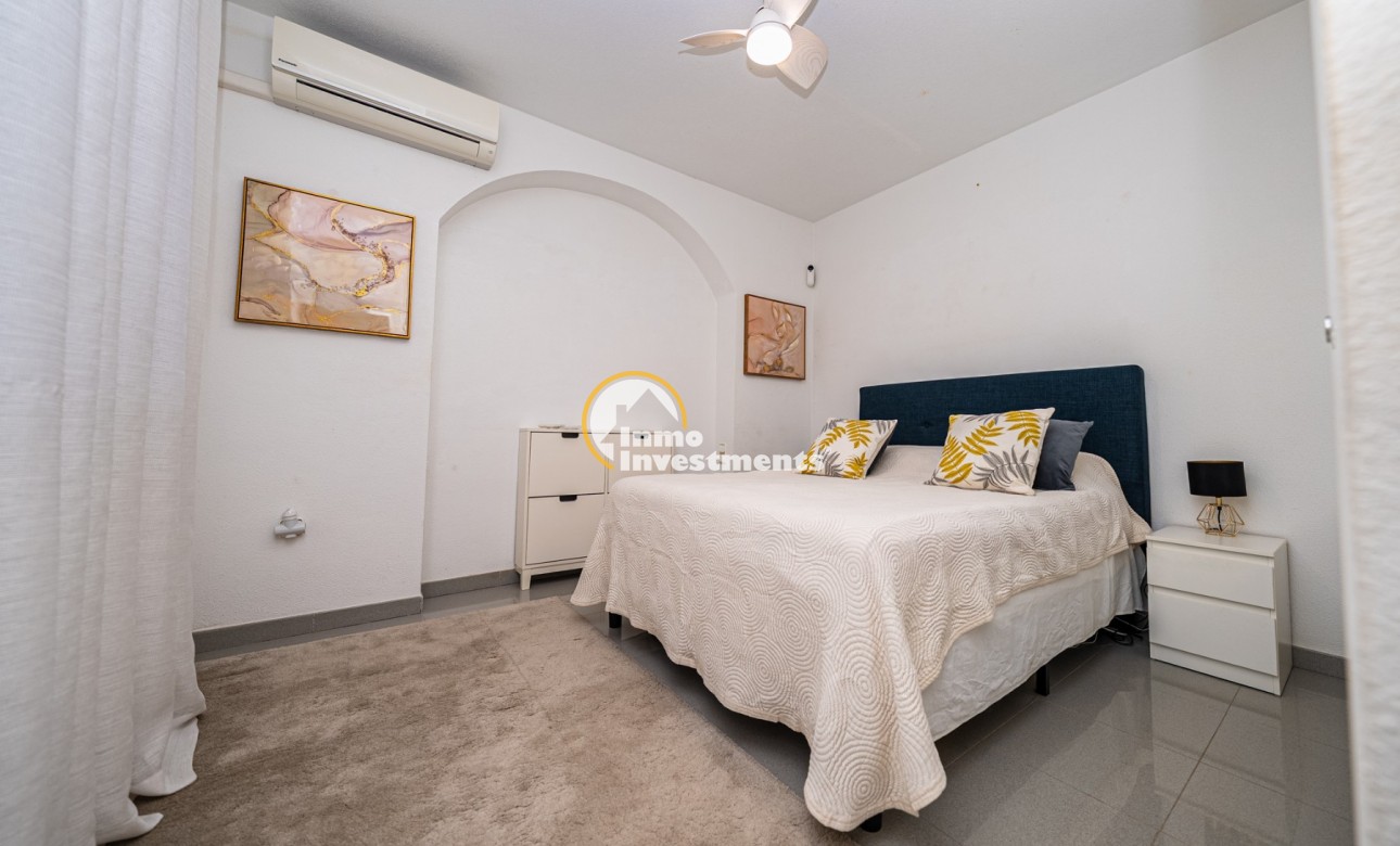 Reventa - Duplex apartment - Playa Flamenca - Miraflores