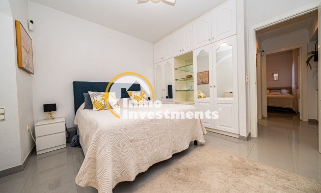 Reventa - Duplex apartment - Playa Flamenca - Miraflores