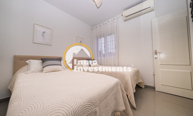 Reventa - Duplex apartment - Playa Flamenca - Miraflores