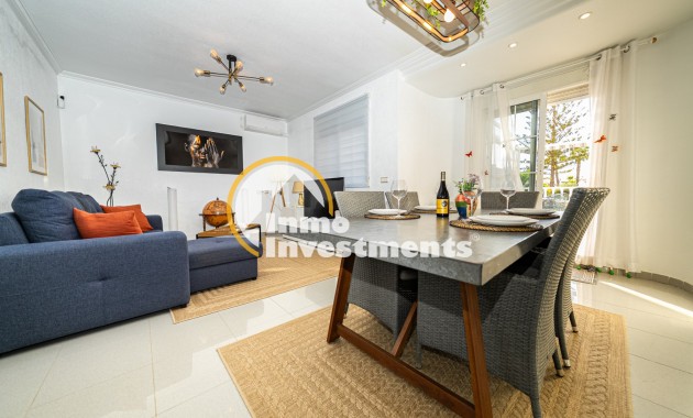 Reventa - Duplex apartment - Playa Flamenca - Miraflores