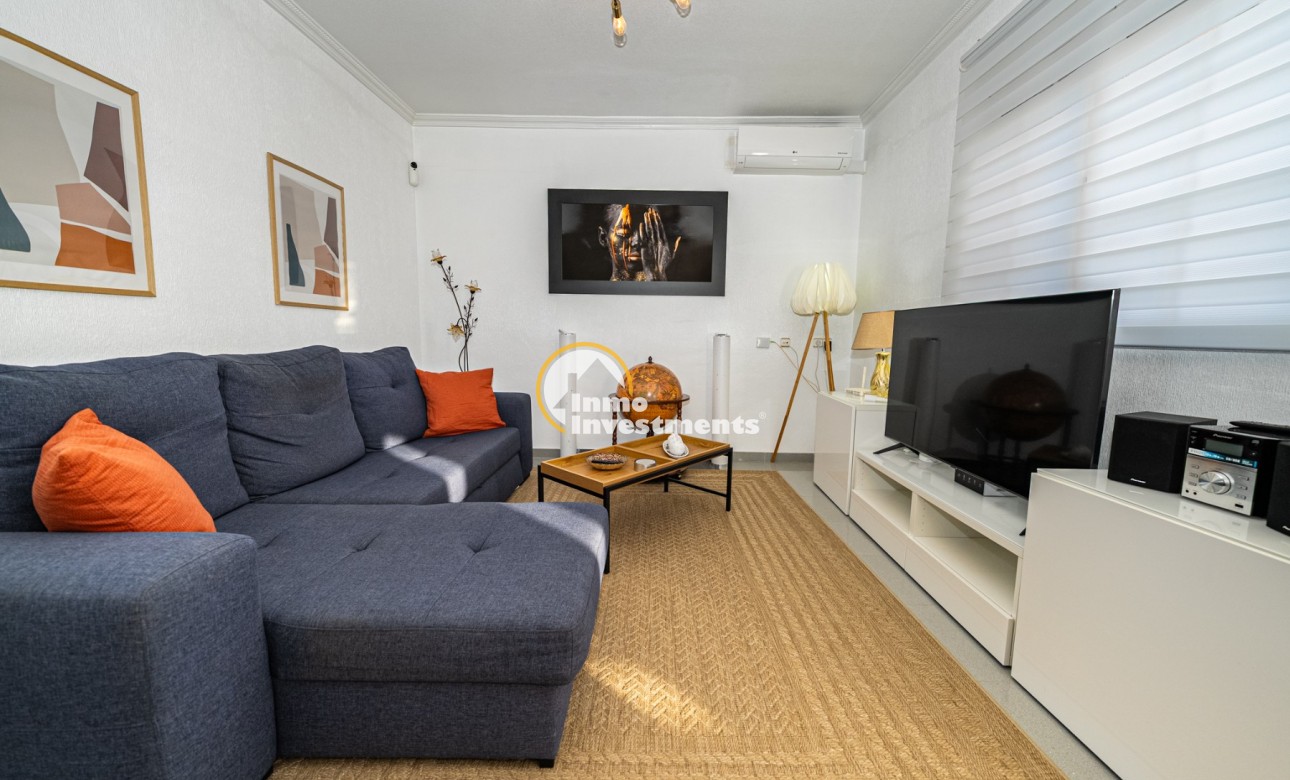 Reventa - Duplex apartment - Playa Flamenca - Miraflores
