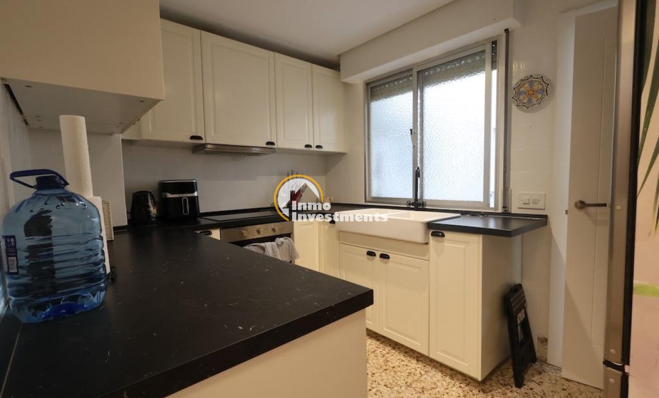 Resale - Apartment - Torrevieja - Torrevieja Centre