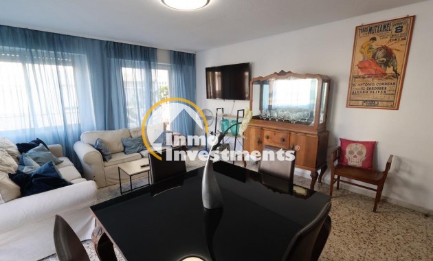 Resale - Apartment - Torrevieja - Torrevieja Centre