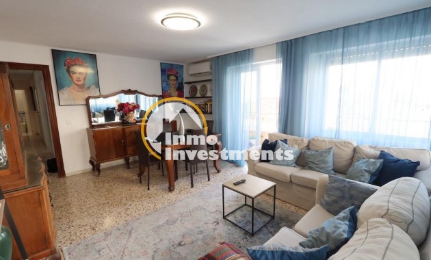 Resale - Apartment - Torrevieja - Torrevieja Centre