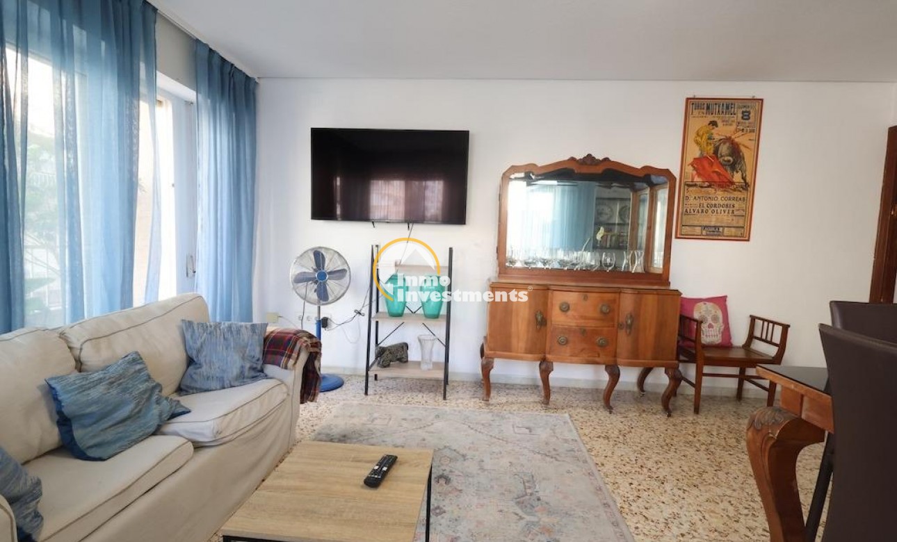 Resale - Apartment - Torrevieja - Torrevieja Centre