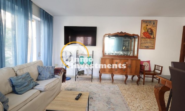 Resale - Apartment - Torrevieja - Torrevieja Centre