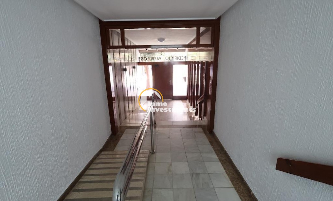 Resale - Apartment - Torrevieja - Torrevieja Centre