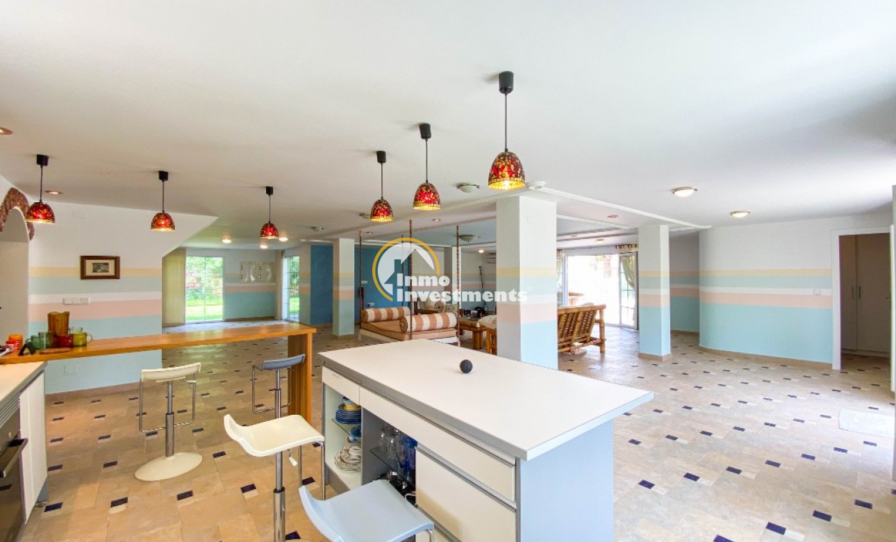 Reventa - Chalet independiente - Villamartin