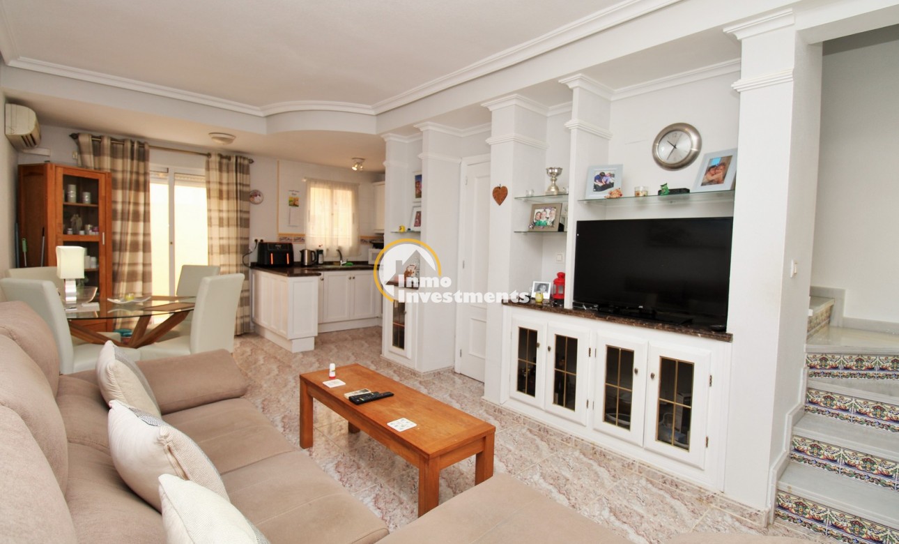 Reventa - Chalet adosado - Villamartin