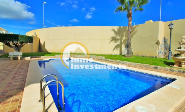 Reventa - Chalet adosado - Villamartin