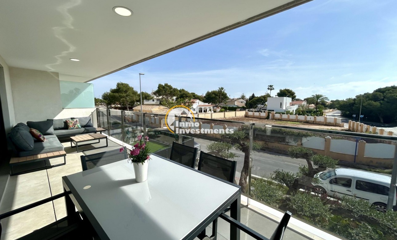 Resale - Apartment - Campoamor