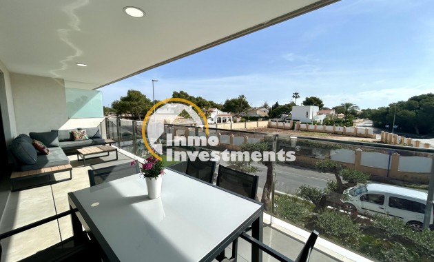Resale - Apartment - Campoamor
