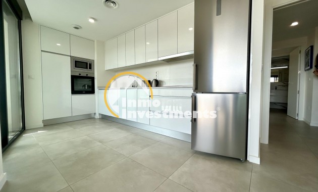 Resale - Apartment - Campoamor