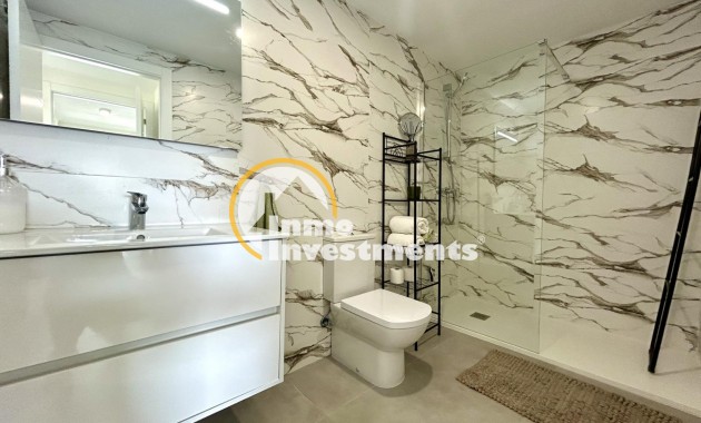 Resale - Apartment - Campoamor