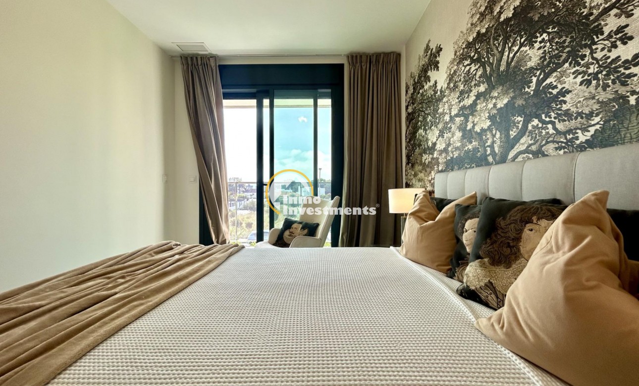 Resale - Apartment - Campoamor