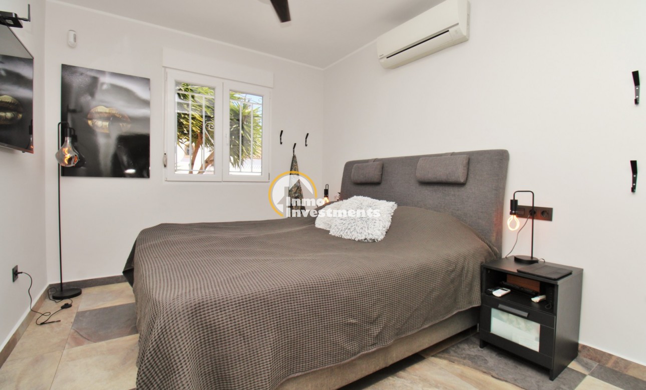 Revente privée - Villa - Villamartin - Las Violetas