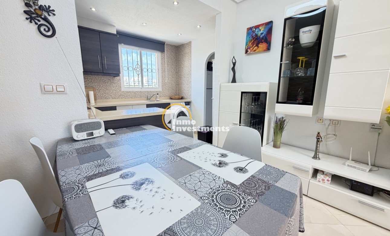 Resale - Apartment - Cabo Roig - La Regia