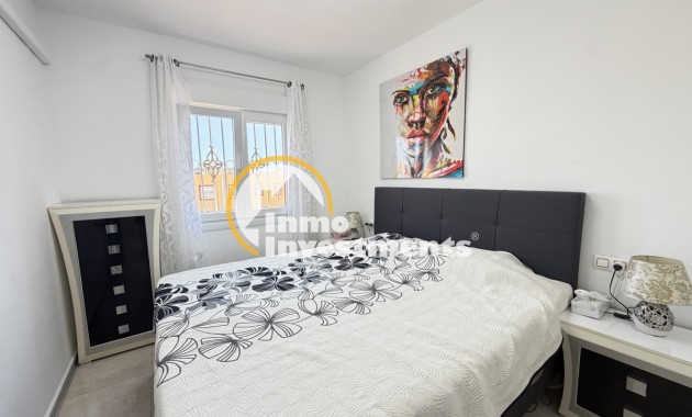 Resale - Apartment - Cabo Roig - La Regia