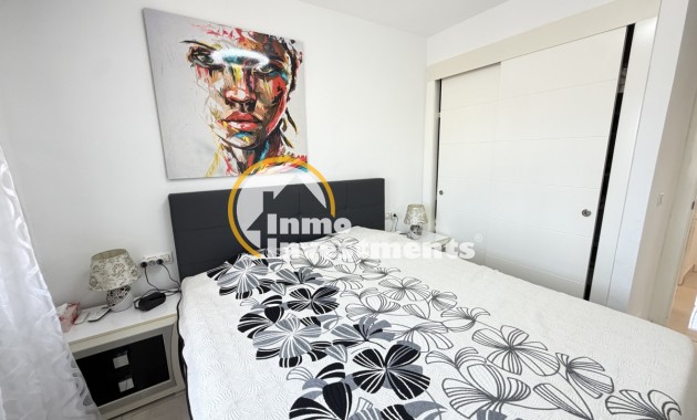 Resale - Apartment - Cabo Roig - La Regia