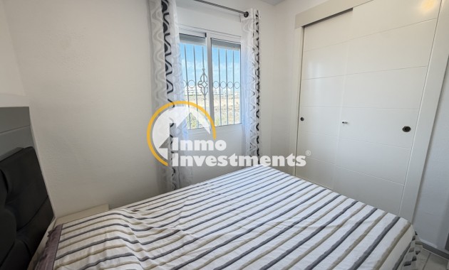 Resale - Apartment - Cabo Roig - La Regia
