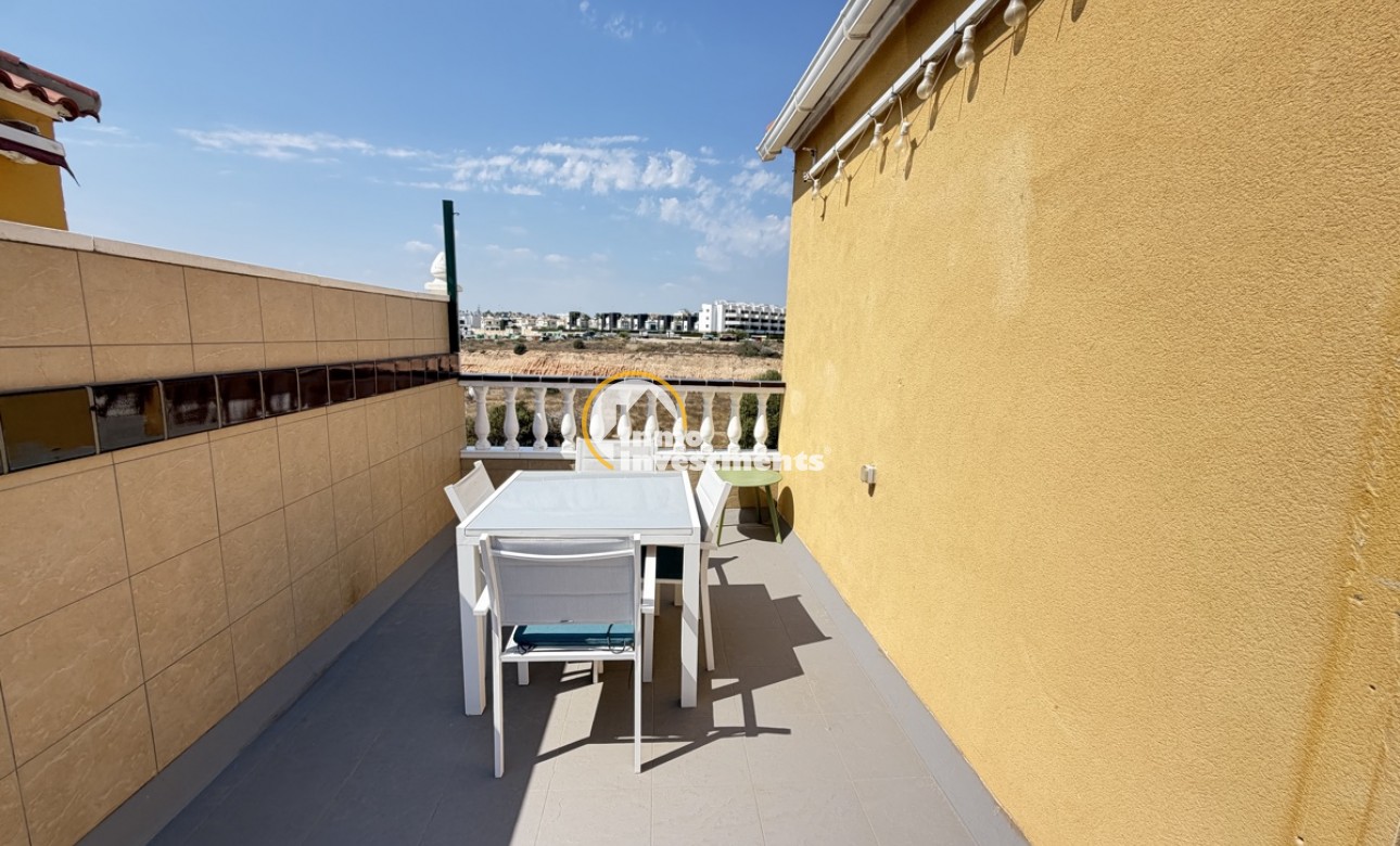 Resale - Apartment - Cabo Roig - La Regia