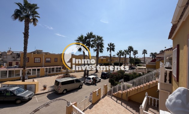 Resale - Apartment - Cabo Roig - La Regia