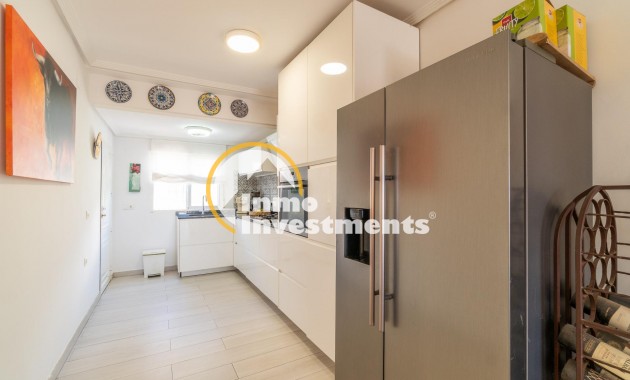 Resale - Semi detached villa - Los Balcones