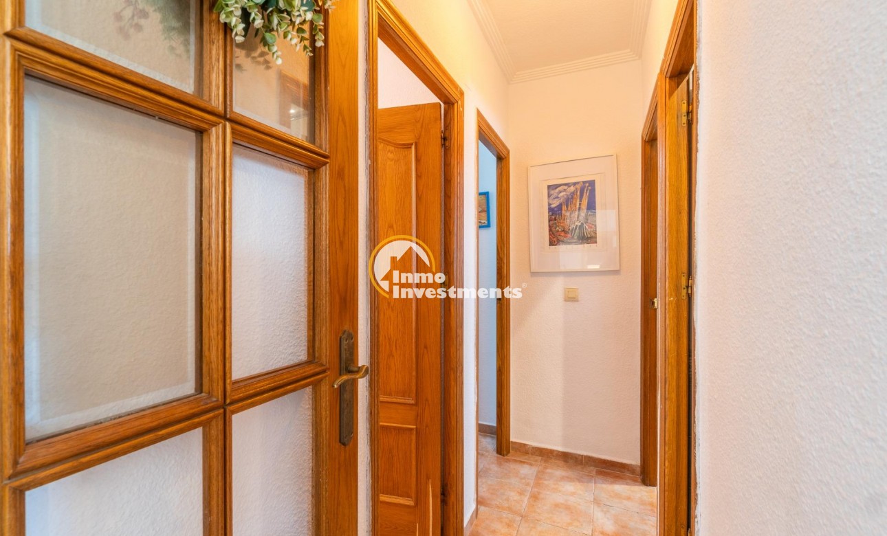 Resale - Semi detached villa - Los Balcones