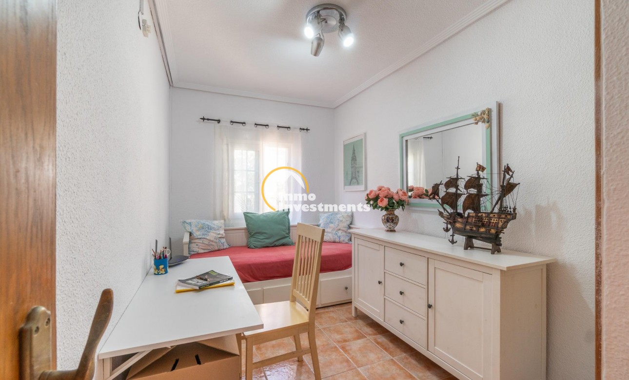 Resale - Semi detached villa - Los Balcones
