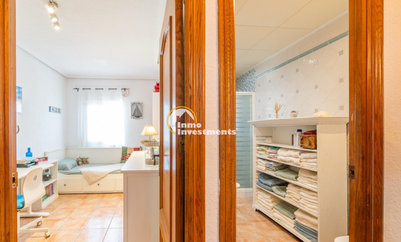 Resale - Semi detached villa - Los Balcones