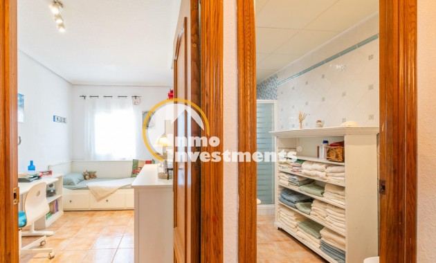 Resale - Semi detached villa - Los Balcones